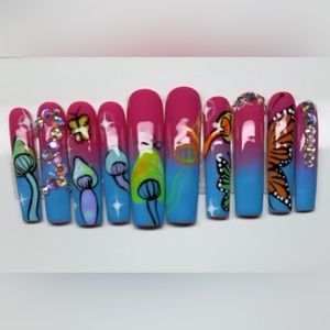 Mushroom press on nails